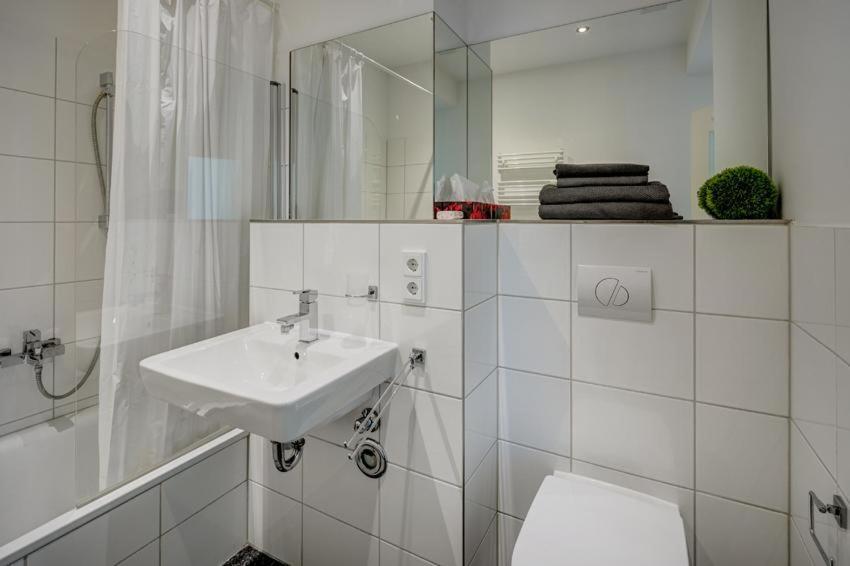 Cozy Modern Apartment With Garden In The Center Next To Oktoberfest 뮌헨 외부 사진
